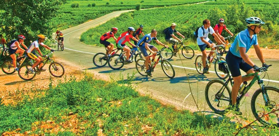FAHRRADFAHREN