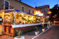
<p>Cucina tipica casereccia</p>