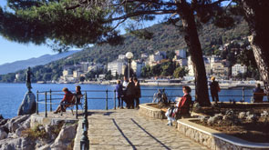 <a href="turismo/scoprite_il_quarnero/il_quarnero/una_destinazione_buona_per_ogni_stagione">Una destinazione buona per ogni stagione </a>